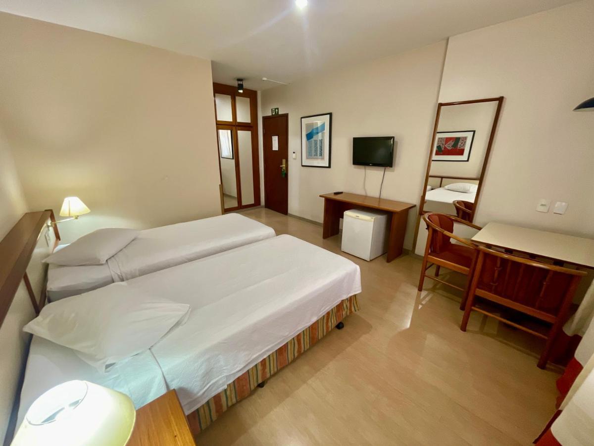 Hotel Cesar Park